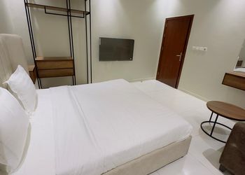 استديو هادئ بسرير ماستر 