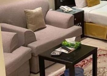 استديو بسرير فردي وجلسة 