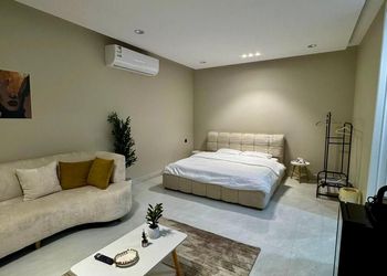 استديو بسرير ماستر ودخول ذاتي