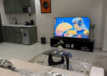 استديو بسرير ماستر وجلسة جانبية