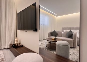 استديو بأثاث مريح وبسيط 44