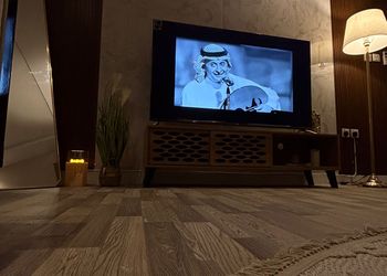 استديو هادئ بدخول ذاتي