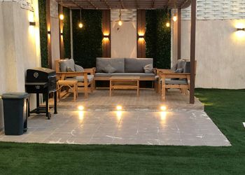 شاليه بمسبح والعاب أطفال 