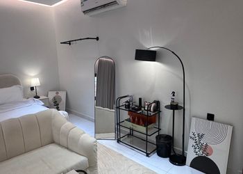 استديو أنيق بسرير ماستر وجلسة 