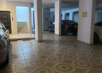 استديو هادئ بسرير ماستر 
