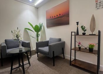 استديو بسرير ماستر
