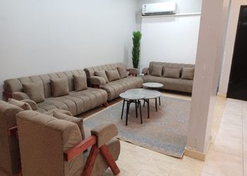 شاليه بألعاب أطفال وجلسة خارجية