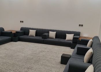 استراحة بجلسة خارجية و مجلس