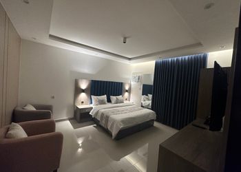 استديو انيق بدخول ذاتي