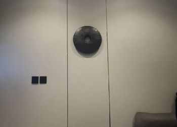استديو بسرير ماستر وجلسة جانبية