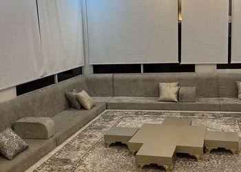 استراحة بمجلس وجلسة خارجية 