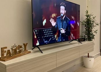 شقة بصالة انيقة بدخول ذاتي