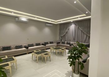 شاليه بصاله انيقة وغرفتين نوم