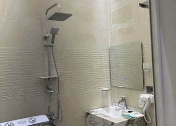 شاليه بغرفة نوم وفناء خارجي