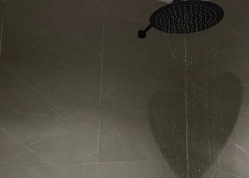 شقة بتصميم أنيق ودخول ذاتي