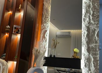 استديو بسرير ماستر وجلسة جانبية