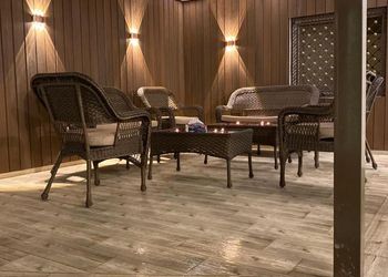 شاليه بمسبح وغرفتين نوم والعاب