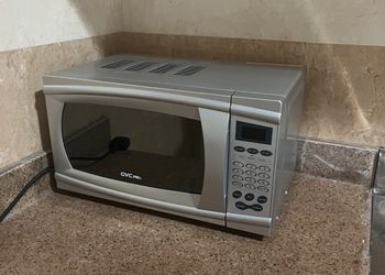 شقة بغرفة نوم وصالة ودخول ذاتي