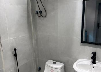 استديو بسرير ماستر وجلسة جانبية