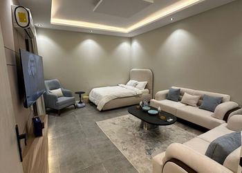 استديو انيق بموقع مميز 