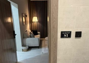 استديو بسرير ماستر ودخول ذاتي