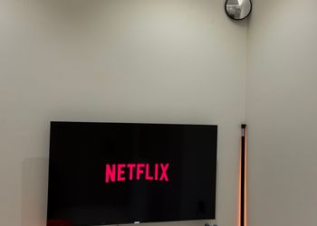 شقة بصالة وغرفة نوم