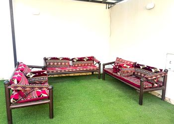 شاليه بألعاب أطفال ومسبح
