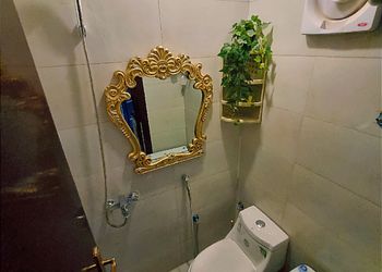 شقة بغرفة معيشة وغرفة نوم 