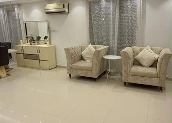 شاليه بمسبح بألعاب مائية وجلسات