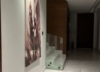 شقة بتصميم انيق ودخول ذاتي