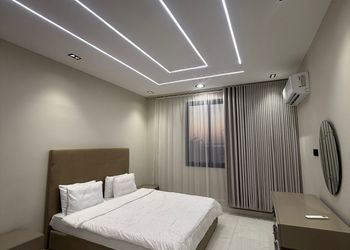 شاليه بألعاب أطفال وجلسة خارجية 