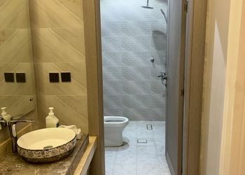 استديو هادئ بسرير ماستر 