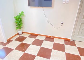 استديو بسرير ماستر وجلسة مريحة 