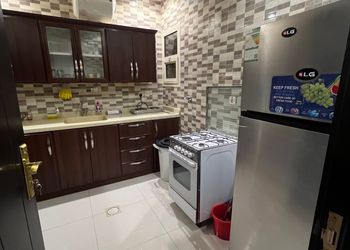 شقة بغرفتين نوم وصالة