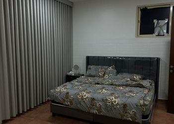 استديو بسرير ماستر 