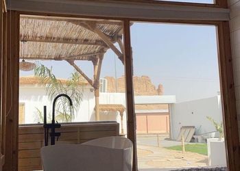 استراحة بجلسة خارجية و مجلس