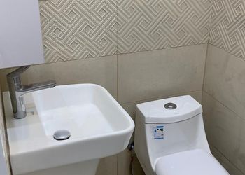 شاليه بمسبح وألعاب مائية