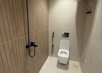 استديو هادئ بدخول ذاتي 