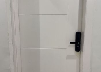 استديو بسرير ماستر