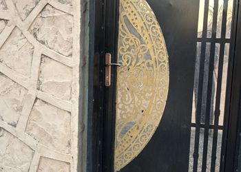 شاليه بمسبح وجلسة خارجية