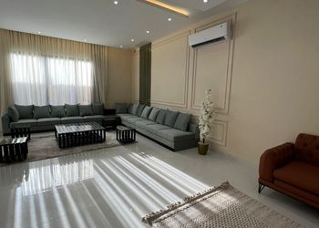 شاليه بمسبح وألعاب مائية