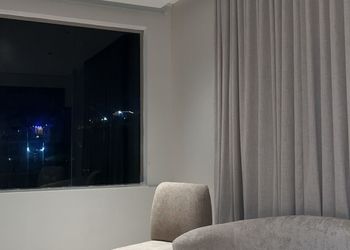 استديو بتصميم أنيق وسرير ماستر