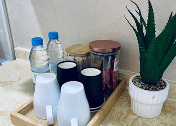 استديو هادئ بدخول ذاتي 