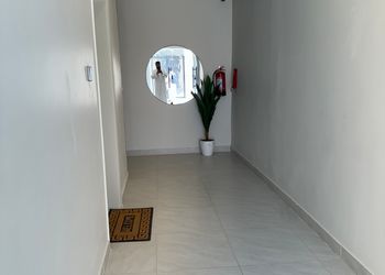 استديو هادئ بسرير ماستر 