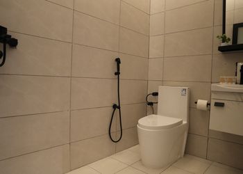 استديو بسرير ماستر وجلسة جانبية 