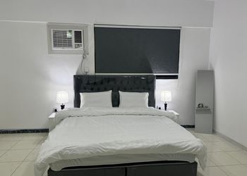 استديو بسرير ماستر