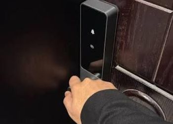 استديو بتصميم مودرن دخول ذاتي 