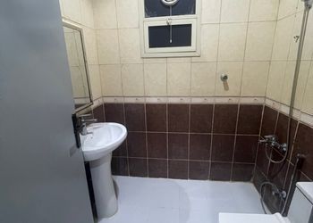 شقة بغرفة معيشة وغرفة نوم 