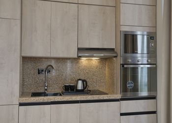 شاليه بتصميم فاخر وأجواء ممتعة 