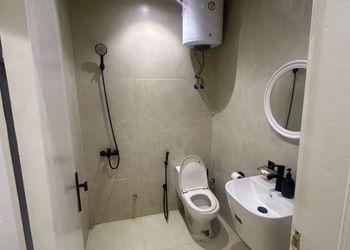 استديو هادئ بسرير ماستر